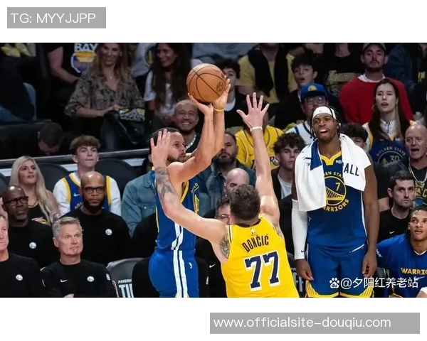 勇士队与对手的激烈对决回顾2018年1月8日精彩录像重温